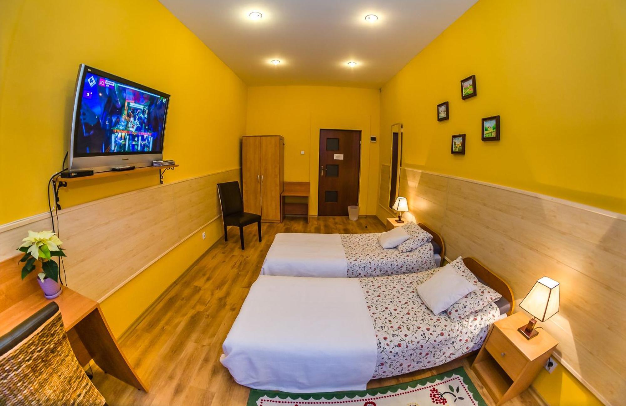 Hostel Kamienica Płock Pokoj fotografie
